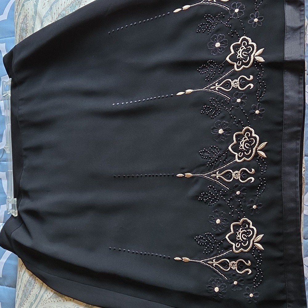 LOFT Black Pencil Skirt with Floral Accents